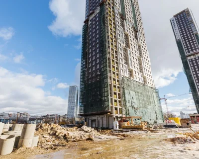 2022 Март