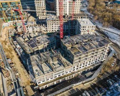 2022 Март