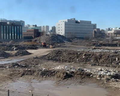 2022 Март