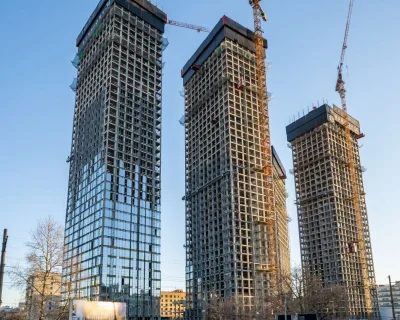 2023 Март