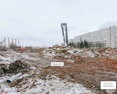 2022 Март